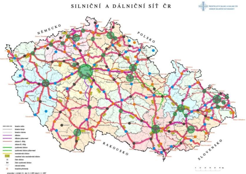 CÍLOVÁ INFRASTRUKTURA VEŘEJNÝCH DOBÍJECÍCH STANIC PODLE NÁRODNÍHO AKČNÍHO PLÁNU ČISTÉ MOBILITY Páteřní síť 500 rychlodobíjecích stanic o výkonu nejméně 40 kw Primárně krajská města a hlavní silniční