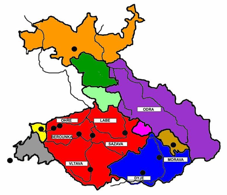 3. Pracovní listy řešení: PL 1 1. Berlín - 4 2. Norimberg - 3 3. Cheb - 12 4. Loket - 1 5. Karlovy Vary - 5 6. Karlštejn - 9 7. Praha - 8 8. Hradec Králové - 7 9. Opava - 11 10.Olomouc - 2 11.