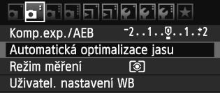 3 Automaticá orece jasu a ontrastun Poud sníme vychází příliš tmavý nebo má nízý ontrast, automaticy se upraví jas a ontrast.