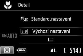 Pozadí, které není příliš členité, umožní lépe vyniknout květinám či jiným objektům fotografovaným v tomto režimu. Přesuňte se co nejblíže k fotografovanému objektu.
