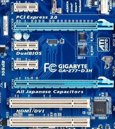 Sloty pro přídavné karty PCI Express 2.