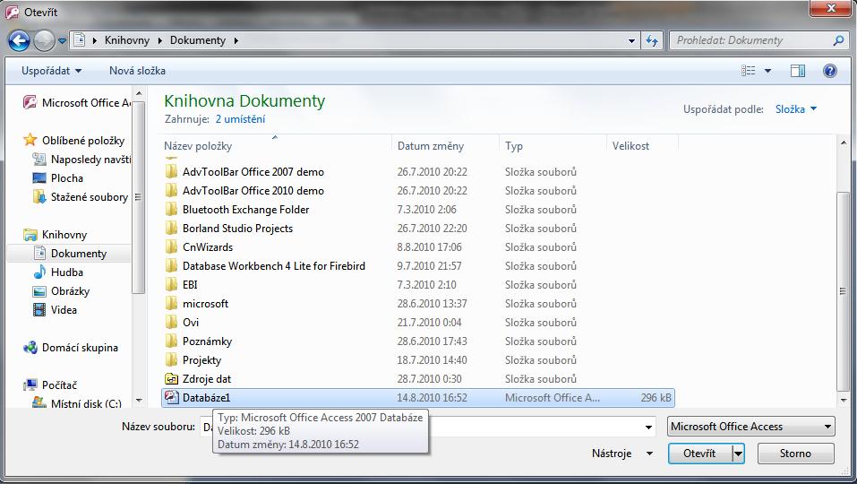1) Klikneme na tlačítko Office 2) Vybereme položku Otevřít 3) Vybereme databázový soubor 4) Klepneme na tlačítko Otevřít V aplikaci Access