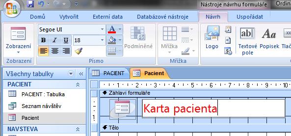 Jak je z obrázku patrné, je možné nejen změnit text nadpisu formuláře, ale taky typ, velikost a nebo barvu