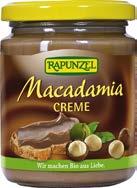 Makadamová pomazánka RAPUNZEL Složení: makadamové ořechy* 26 %, fair trade palmový olej*, sušené odtučněné mléko*, slunečnicový olej*, přírodní třtinový cukr*, odtučněný