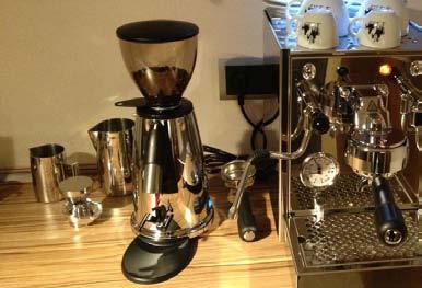 V produktech od firmy Eureka naleznete espresso kávomlýnky, obchodní kávomlýnky, mixery, drtiče na led,odšťavňovače a