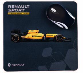 gumový na dotek. Logo týmu Formule 1. Reliéfní diamantový vzor.