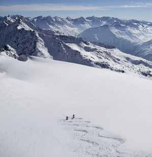 Objevte 5 tyrolských ledovců a zažijte pocit být na vrcholu. Co je vlastně nejhezčí na 5 tyrolských ledovcích? Je to úžasný výhled? Hodiny slunečného svitu? Extra dlouhá sezóna?