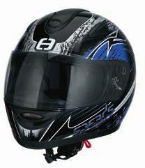 LESKLÁ Nová, hmotnostně optimalizovaná helma RACE II nadchne svým optimálním tvarem a efektivní ventilací.