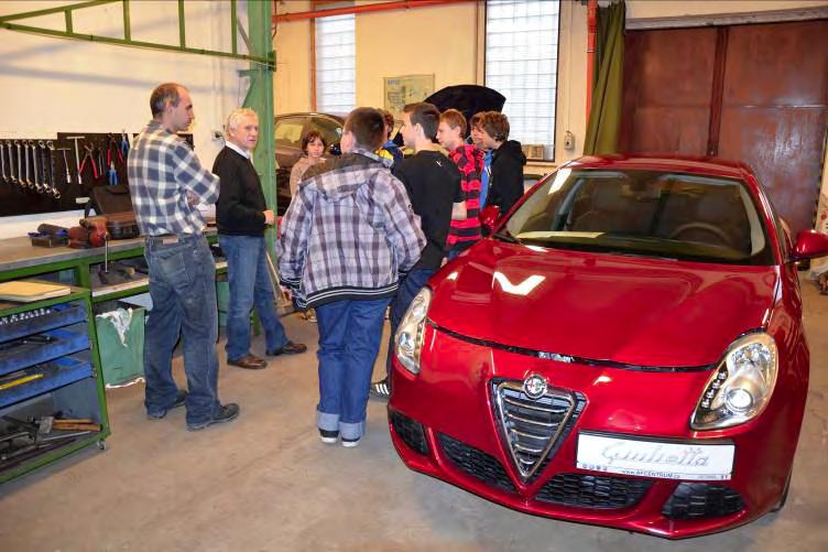 Název školního vzdělávacího programu Strojírenství automobilní technika Kód a název oboru vzdělání 23-41-M/01 Strojírenství Charakteristika studia Čtyřletý studijní obor zakončený maturitní zkouškou.