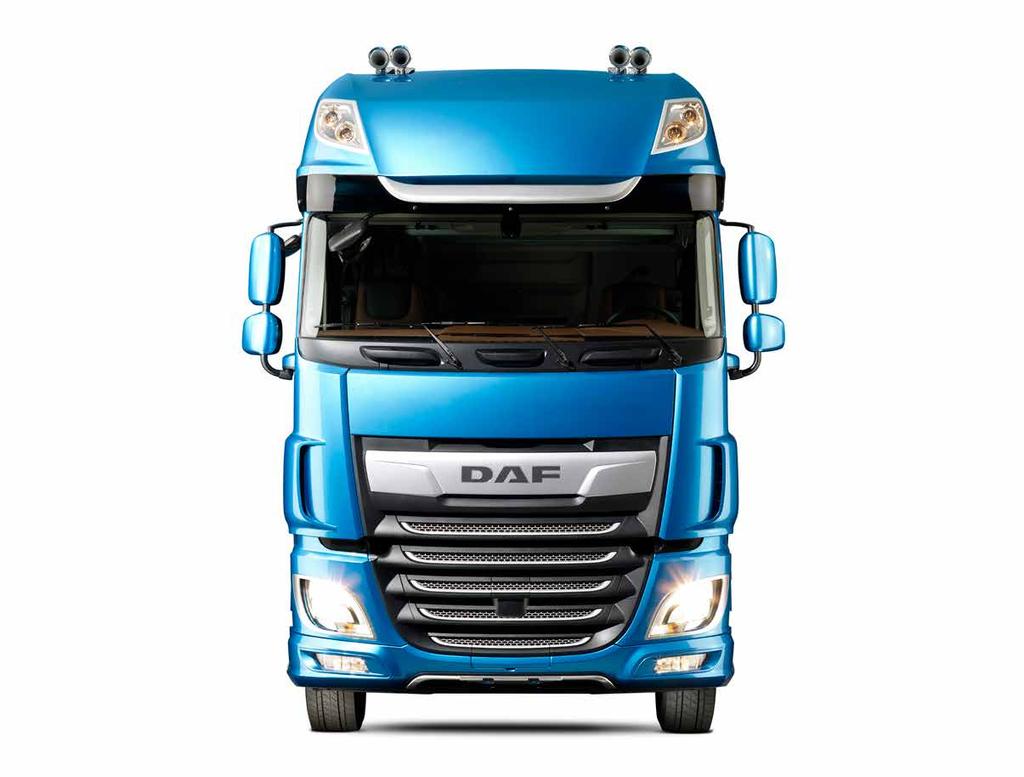 DAF XF TRANSPORT EFFICIENCY 04 05 Nový DAF XF dosahuje nejlepší spotřeby paliva ve své třídě.