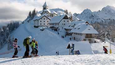 Vzdálenost z Brna 513 km, z Prahy 590 km, z Českých Budějovic 440 km. Hotel Spartiacque*** Rodinný kompletně zrekonstruovaný hotel se nachází v Tarvisiu v části Camporosso.