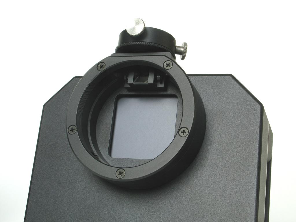 Obr. 13: G3-OAG na hlavě kamery Uchycení kamery přímo na montáž Kamery G4 jsou vybaveny dvěma standardními stativovým