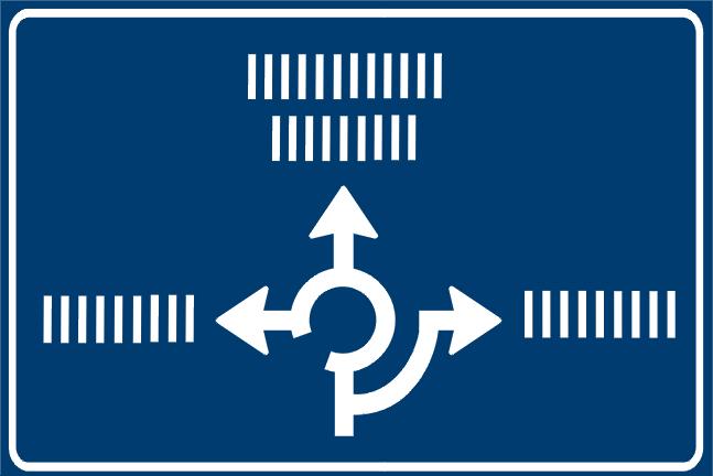 A37, nebo před okružní křižovatkou se spirálovitým uspořádáním jízdních pruhů