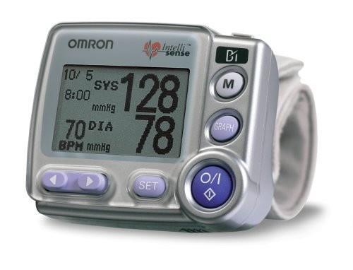 Rozsah měření krevního tlaku je 0 až 299 mmhg s přesností ±3 mmhg.