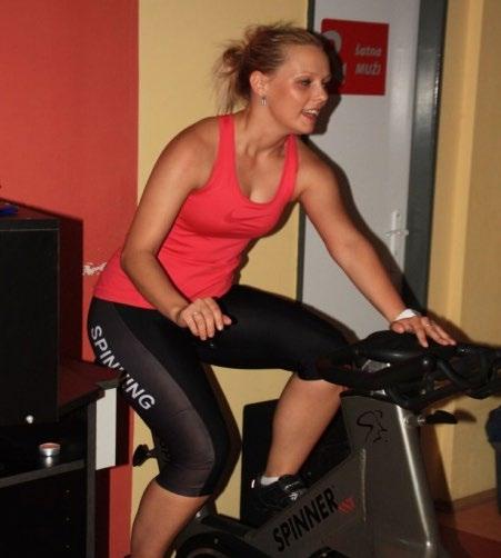 Od cyklistické vášně k lektorování O chystaném pilotním kurzu Instruktor indoor cycling v rámci projektu UNIV 3 se osmadvacetiletá dívka z Plzně Jana dozvěděla od známé.