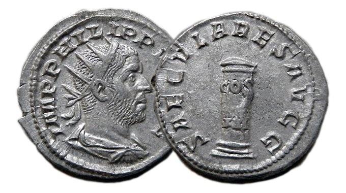 SACERD DEI SOLIS ELAGAB (Kněz slunečního boha Elagabala) - Vyskytuje se na mincích císaře Elagabala, který přivezl do Říma své
