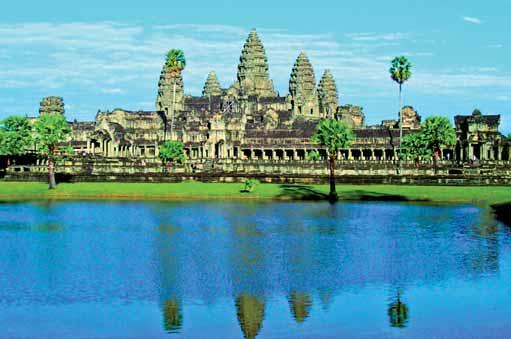 Cena zahrnuje: leteckou přepravu Praha - Hanoi a Siam Reap - Praha místní přelety Hanoi - Hue - Danang - Saigon - Siam Reap dopravu klimatizovaným autokarem během programu služby místního průvodce