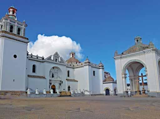 439 m), náměstí Murillo sprezidentským palácem ametropolitní katedrálou, kostel San Francisco, starobylá ulička Jaen s koloniálními domy ačarodějnickým trhem. 11.