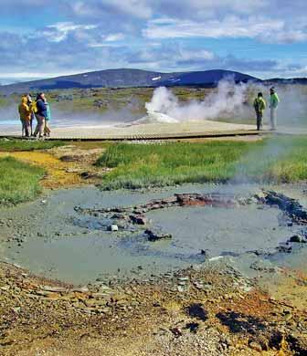 Barnafoss Reykjavík Keflavík > OBLÍBENÝ PROGRAM > POLOPENZE V CENĚ 1. a 2. den: program shodný s programem zájezdu Grand tour Islandem sjanem Burianem (1. a2. den). Večeře a nocleh. 3. den: snídaně.