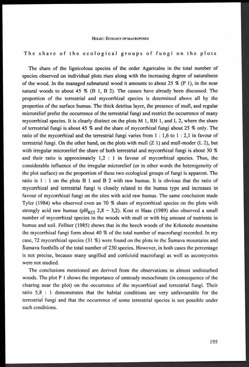 H o le c: Ec o lo g y o f m acro fu ng i The share of the ecological groups of fungi on the plots The share o f the lignicolous species o f the order Agaricales in the total number o f species