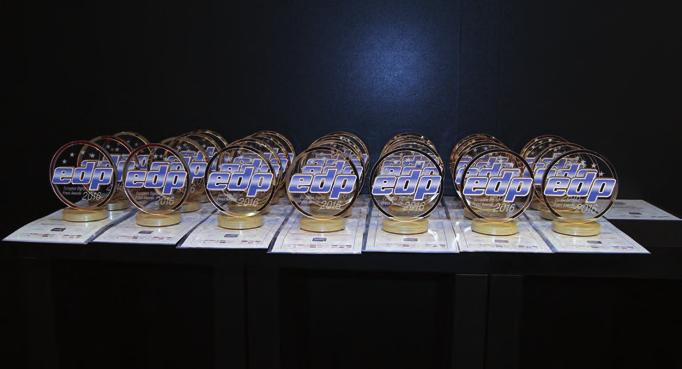 Prestižní ocenění EDP Awards 2015/2016 uděleny Ivan Doležal dolezal@svettisku.cz software Sai DisplayGenie.