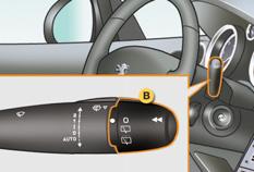 Zadní stěrač B. Prstenec ovládání zadního stěrače: VIDITELNOST Ostřikovač čelního skla a světlometů vypnuto, přerušované stírání,!