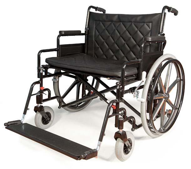 množstvím chytrých doplňků již v základním provedení. Invalidní vozík má skládací rám a odnimatelné stupačky.
