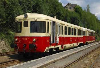 ČERVENCE Mattoni expres 073 Jízdy historickým motoráčkem za historií a poznáním obce Kyselka. M 240.0100 Karlovy Vary Vojkovice nad Ohří Kyselka a zpět 15., 16.