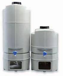 Modely s výkonem 3 a 6 l/hod mají integrovaný zásobník 6 l s mikrobiologickým filtrem, pro model s výkonem l/hod lze objednat zásobník na 30 nebo 60 l upravené vody.