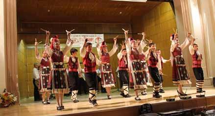 V jejich repertoáru jsou tance z jižního Bulharska a dalších regionů Bulharska.