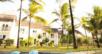 Resort prošel kompletní renovací v roce 2013 a funguje na bázi All Inklusive. Východní pobřeží Mauricia je ideální od října do dubna.