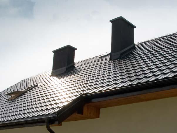 Symetrický tvar střešní krytiny GAMMA navíc dovoluje využívat odřezané úseky tabule, což vede k velkým úsporám ve spotřebě materiálu, zejména na velmi sklonitých střechách.
