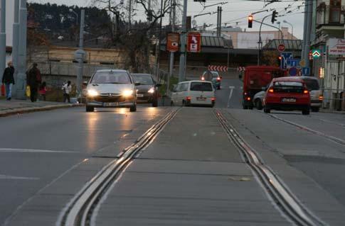 Oprava tramvajového přejezdu nám. Gene