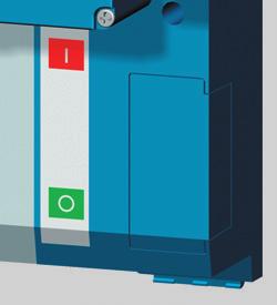 Jistič lze zapínat zeleným zapínacím tlačítkem na čelním panelu pohonu a vypínat červeným tlačítkem TEST na nadproudové spoušti. Elektrické zapnutí je blokováno.