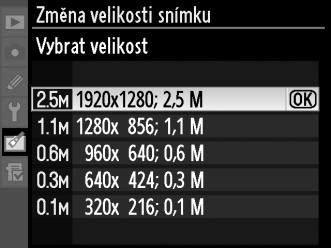 Jsou-li vloženy dvě paměťové karty, můžete zvolit cílové umístění pro kopii se změněnou velikostí tak, že vyberete možnost Výběr cílového umístění a stiskněte tlačítko 2 (pokud je vložena pouze jedna