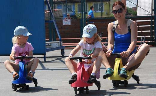 2 ks - 3000,- každý další 1 ks + 500,- 4 ks plasma car různých barev, 4 ks