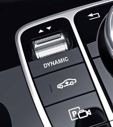 DYNAMIC SELECT. Mimořádně komfortní, extrémně sportovní nebo s optimalizovanou spotřebou ovladačem DYNAMIC SELECT na středové konzole můžete nastavit jízdní zážitek podle Vašich představ.