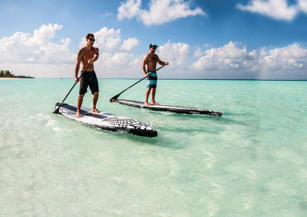 36 37 i SUP IQ Hi Tech řada výkonově orientovaných nafukovacích SUP boardů zahrnuje 2 velikosti uzpůsobené pro SUP surfing ve vlnách, pod označením SURF, dále 4 univerzální boardy označené FREE, a