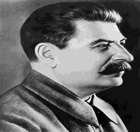Po Leninovy nastoupil jeho nástupce Josif Visaronovič Stalin který to ještě zhoršoval než Lenin. V zemi díky němu vypukl hladomor na něm zemřelo 10 milionů Sovětských občanů.
