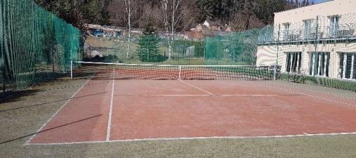 Malá kopaná, volejbal Discgolf, tenis Lukostřelba Pilates