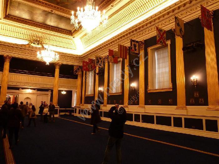 Dublin Castle (zámek Dublin) - Hrad přestavěný na zámek v centru hlavního města Irska.