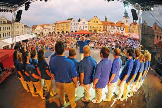 cz Z JINDŘICHOVA HRADCE do ČERNOVIC a zpět, www.jhmd.cz Čoko-jízda historickým parním vláčkem. PELHŘIMOV, www.dobryden.cz Pokus o rekord k 100.