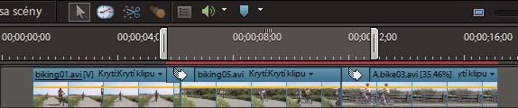 Uspořádání klipů ve filmu 109 Přetažení značky pracovní oblasti k označení konce pracovní oblasti Umístěte indikátor aktuálního času a stisknutím kombinace kláves Alt+[ nastavte počátek pracovní