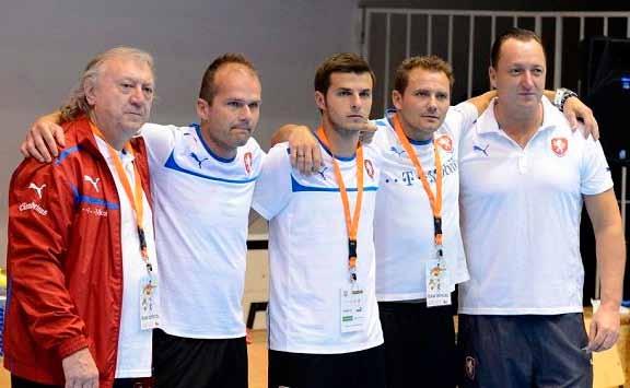 Trenér jednadvacítky Kopecký: Těšme se na futsal nejlepší kvality Česká futsalová reprezentace do jednadvaceti let sehraje na začátku týdne atraktivní přátelský dvojzápas před vlastním publikem.