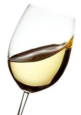 7 AKTUALITY Bílé víno se pije častěji než červené Víno nikdy nepije pouze 16 procent dotázaných, přičemž se jednalo spíše o lidi se základním vzděláním.