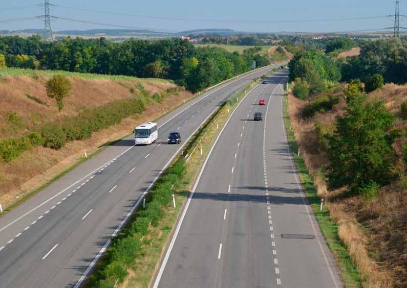 Ve směru z Brna na Mikulov je to odpočívka Rajhrad v km 1,5 a v opačném směru je