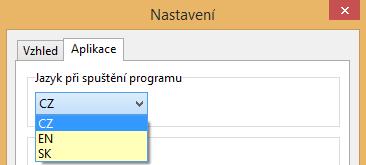 3. Ve formuláři Nastavení na kartě Aplikace v sekci Jazyk při spuštění programu rozklikněte rozbalovací menu, ve kterém naleznete