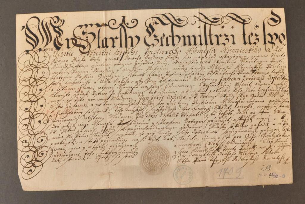 Obr. 16 Listina cechu řeznického 1709, výuční list.