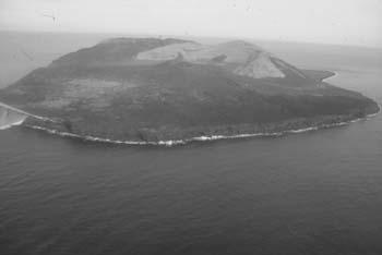 Povrch Islandu: více než polovina území: leží v nadmořské výšce přes 400 metrů 1963 - SURTSEY