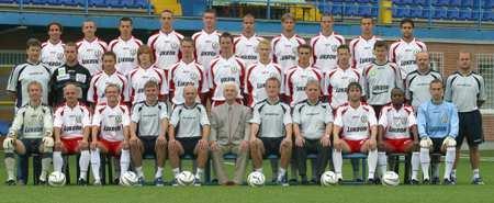 Městu se v roce 1990 vrátil historický název Zlín, což se projevilo v přejmenování fotbalového klubu. Do sezóny 1990/91 vstoupil pod názvem FC Svit Zlín.
